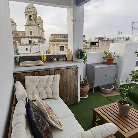 La Casa Vertical Holiday home