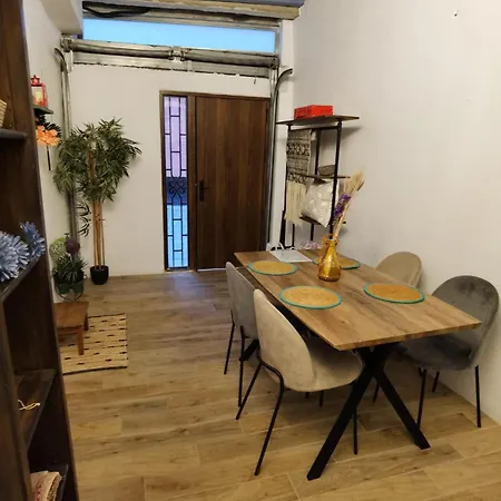 La Casa Vertical Cadiz