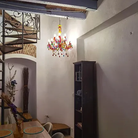 La Casa Vertical Holiday home *